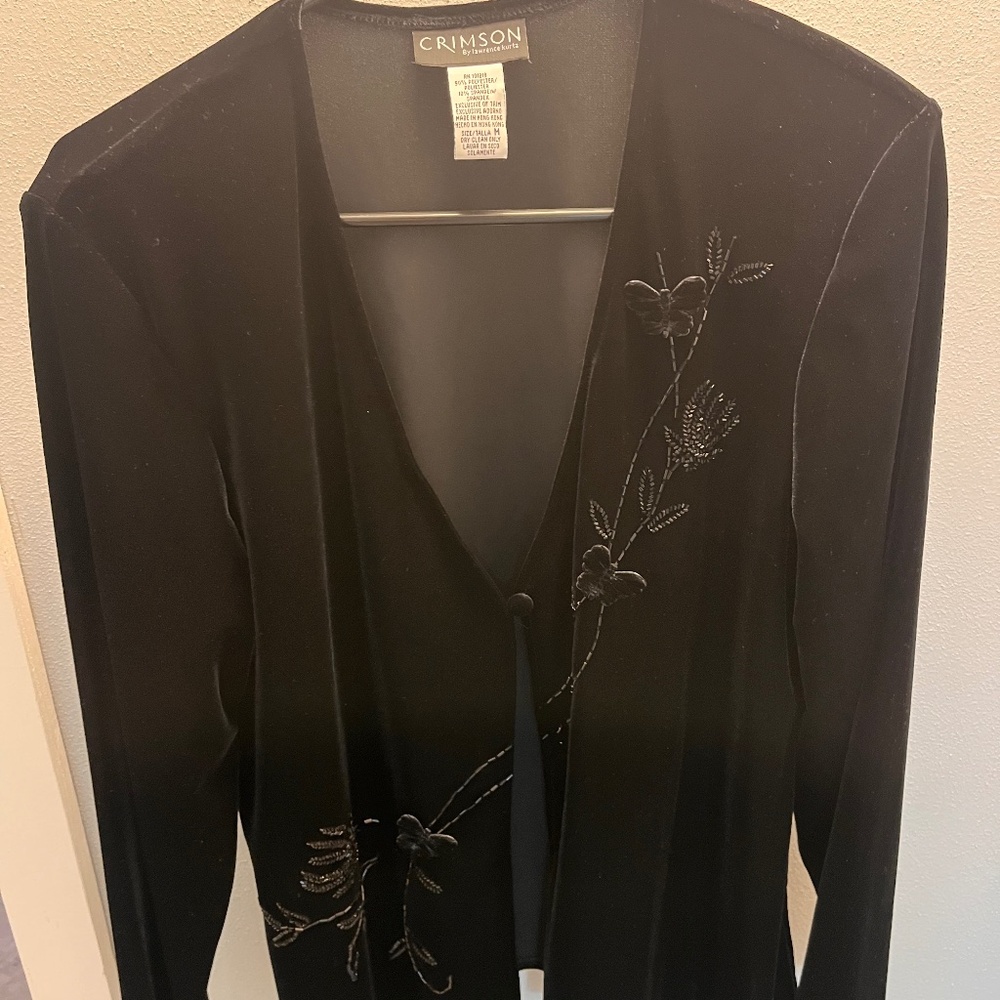 Women’s Crimson by Lawrence Kurtz Black Velvet Butterfly Top Blouse Medium NEW